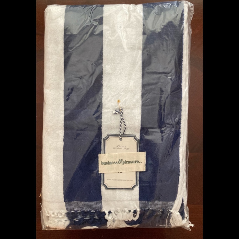 Business & Pleasure Co The Holiday Towel in Navy/White - NEW!